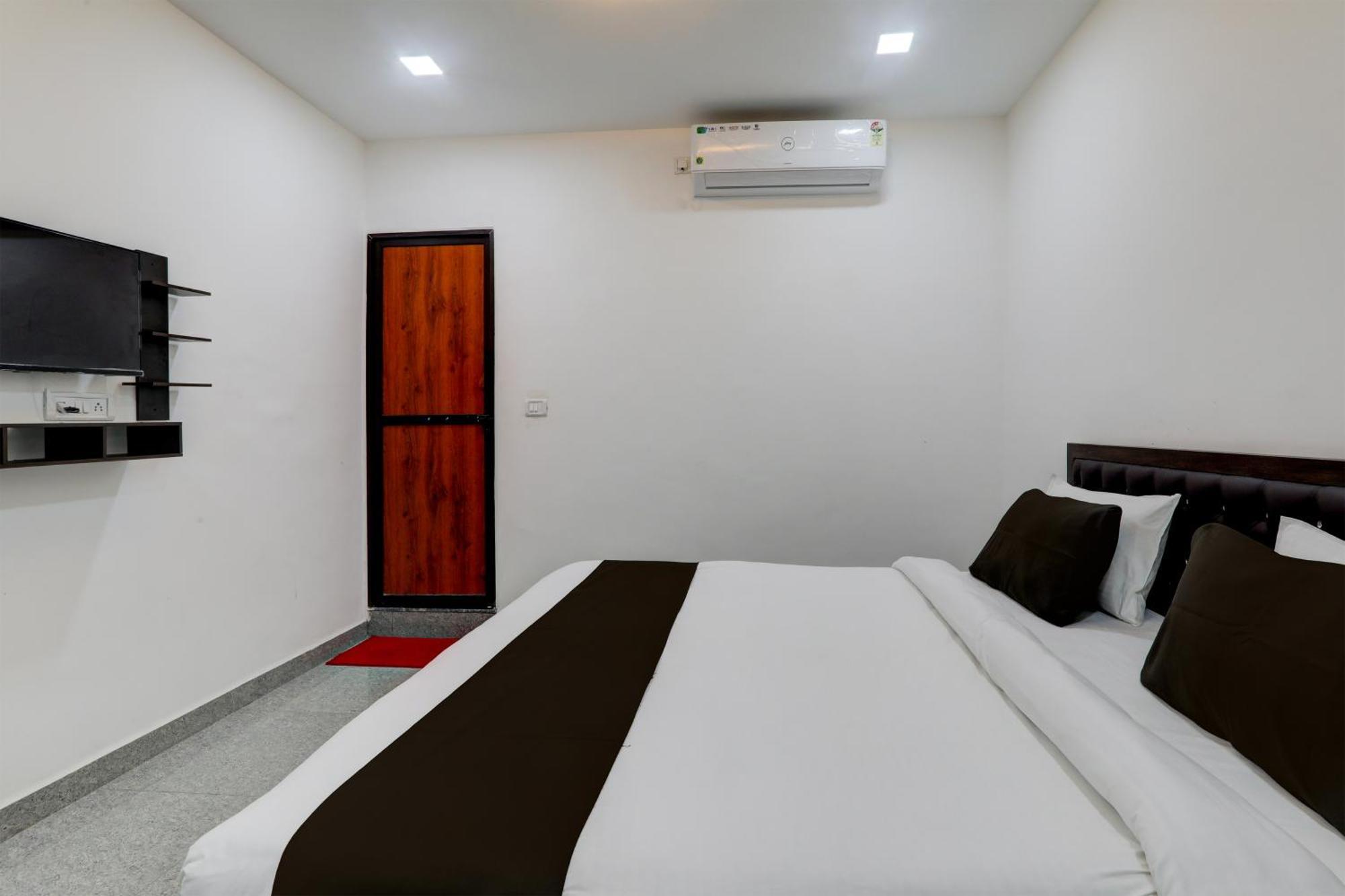 Super Hotel O Flagship Hotel Mk Palace Λάκναου Εξωτερικό φωτογραφία